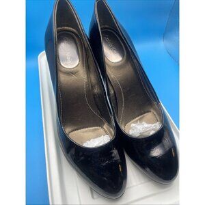 Calvin Klein 'Olive' Patent BLACK High Heels Womens 6.5 M Pumps Style# E0351